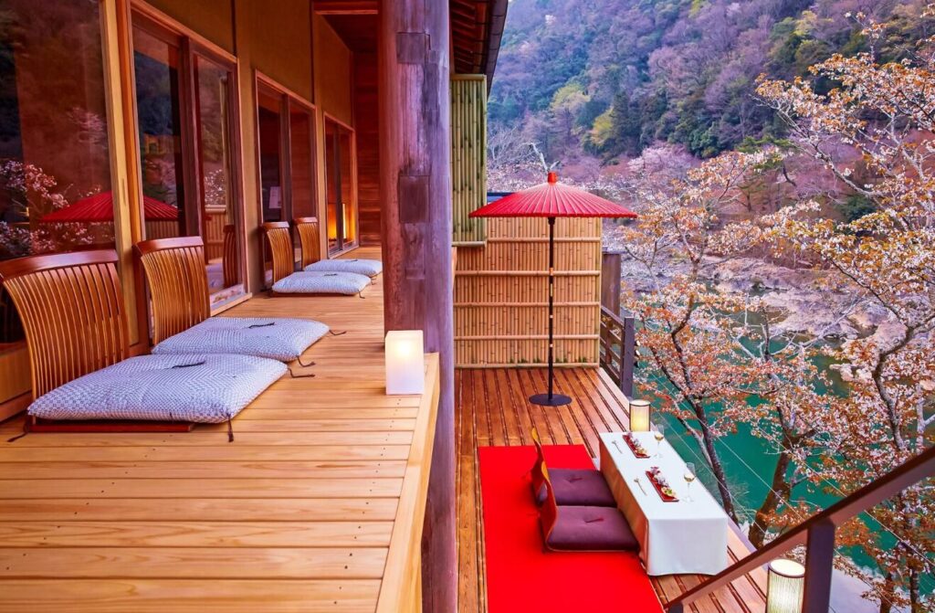 منتجع Hoshinoya Kyoto اليابان