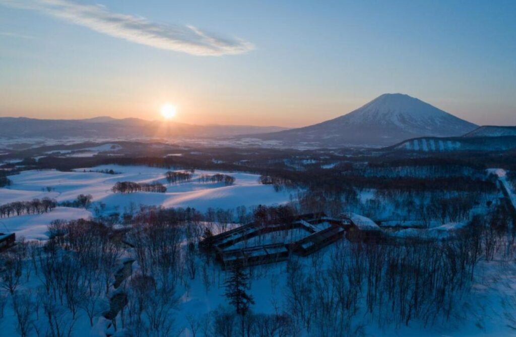 منتجع Zaborin Niseko اليابان 